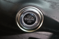 メルセデスベンツ Eクラス E200 ｽﾎﾟｰﾂ AMGﾗｲﾝｲﾝﾃﾘｱ&ｴｸｽｸﾙｰｼﾌﾞ&ﾚｰﾀﾞｰｾｰﾌﾃｨPKG　BSG搭載 後期 1ｵｰﾅｰ MEｺﾈｸﾄ ｷｰﾚｽｺﾞｰ 黒本革 ﾍｯﾄﾞｱｯﾌﾟD MBUXﾅﾋﾞTV&ARﾅﾋﾞ ｽﾏﾎ連携 ﾌﾞﾙﾒｽﾀｰ 360ｶﾒﾗ PTS LEDﾗｲﾄ 自動ﾄﾗﾝｸ AMGｴｱﾛ&19AW ﾜｲﾔﾚｽ充電 9AT　2年保証