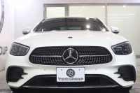 メルセデスベンツ Eクラス E200 ｽﾎﾟｰﾂ AMGﾗｲﾝｲﾝﾃﾘｱ&ｴｸｽｸﾙｰｼﾌﾞ&ﾚｰﾀﾞｰｾｰﾌﾃｨPKG　BSG搭載 後期 1ｵｰﾅｰ MEｺﾈｸﾄ ｷｰﾚｽｺﾞｰ 黒本革 ﾍｯﾄﾞｱｯﾌﾟD MBUXﾅﾋﾞTV&ARﾅﾋﾞ ｽﾏﾎ連携 ﾌﾞﾙﾒｽﾀｰ 360ｶﾒﾗ PTS LEDﾗｲﾄ 自動ﾄﾗﾝｸ AMGｴｱﾛ&19AW ﾜｲﾔﾚｽ充電 9AT　2年保証