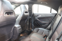 メルセデスベンツ CLAクラス CLA180ｽﾎﾟｰﾂ AMGﾚｻﾞｰｴｸｽｸﾙｰｼﾌﾞ&ﾚｰﾀﾞｰｾｰﾌﾃｨPKG　後期 ｷｰﾚｽｺﾞｰ 黒本革 ﾊﾟﾉﾗﾏSR HDDﾅﾋﾞTV ｽﾏﾎ連携 harman/kardon ﾊﾞｯｸｶﾒﾗ PTS LEDﾗｲﾄ AMGｴｱﾛ&18AW ﾀﾞｲﾅﾐｯｸS 7AT　2年保証