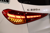 メルセデスベンツ Cクラス C220d ｽﾃｰｼｮﾝﾜｺﾞﾝ AVG AMGﾗｲﾝ ﾚｻﾞｰｴｸｽｸﾙｰｼﾌﾞ&ﾍﾞｰｼｯｸ&ﾚｰﾀﾞｰｾｰﾌﾃｨPKG　ISG搭載 1ｵｰﾅｰ ｷｰﾚｽｺﾞｰ 黒本革 ﾊﾟﾉﾗﾏSR ﾍｯﾄﾞｱｯﾌﾟD MBUXﾅﾋﾞTV&ARﾅﾋﾞ ｽﾏﾎ連携 360ｶﾒﾗ PTS LEDﾗｲﾄ 自動Rｹﾞｰﾄ AMGｴｱﾛ&18AW 9AT　新車保証継承可