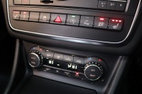 AMG GLA GLA45 4MATIC ﾚｰﾀﾞｰｾｰﾌﾃｨPKG　中期 ｷｰﾚｽｺﾞｰ 黒本革 ﾊﾟﾉﾗﾏSR HDDﾅﾋﾞTV ｽﾏﾎ連携 ﾊﾞｯｸｶﾒﾗ PTS ｷｾﾉﾝﾗｲﾄ 自動Rｹﾞｰﾄ AMG専用装備&ﾁｭｰﾆﾝｸﾞ 7AT　2年保証