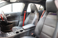 AMG GLA GLA45 4MATIC ﾚｰﾀﾞｰｾｰﾌﾃｨPKG　中期 ｷｰﾚｽｺﾞｰ 黒本革 ﾊﾟﾉﾗﾏSR HDDﾅﾋﾞTV ｽﾏﾎ連携 ﾊﾞｯｸｶﾒﾗ PTS ｷｾﾉﾝﾗｲﾄ 自動Rｹﾞｰﾄ AMG専用装備&ﾁｭｰﾆﾝｸﾞ 7AT　2年保証