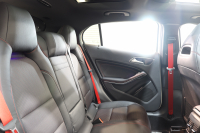 AMG GLA GLA45 4MATIC ﾚｰﾀﾞｰｾｰﾌﾃｨPKG　中期 ｷｰﾚｽｺﾞｰ 黒本革 ﾊﾟﾉﾗﾏSR HDDﾅﾋﾞTV ｽﾏﾎ連携 ﾊﾞｯｸｶﾒﾗ PTS ｷｾﾉﾝﾗｲﾄ 自動Rｹﾞｰﾄ AMG専用装備&ﾁｭｰﾆﾝｸﾞ 7AT　2年保証