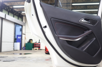 AMG GLA GLA45 4MATIC ﾚｰﾀﾞｰｾｰﾌﾃｨPKG　中期 ｷｰﾚｽｺﾞｰ 黒本革 ﾊﾟﾉﾗﾏSR HDDﾅﾋﾞTV ｽﾏﾎ連携 ﾊﾞｯｸｶﾒﾗ PTS ｷｾﾉﾝﾗｲﾄ 自動Rｹﾞｰﾄ AMG専用装備&ﾁｭｰﾆﾝｸﾞ 7AT　2年保証