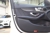 メルセデスベンツ Cクラス C200 AVG AMGﾗｲﾝ ﾚｻﾞｰｴｸｽｸﾙｰｼﾌﾞ&ﾚｰﾀﾞｰｾｰﾌﾃｨPKG　ｷｰﾚｽｺﾞｰ 黒本革 HDDﾅﾋﾞTV BT音楽 ﾊﾞｯｸｶﾒﾗ PTS LEDﾗｲﾄ 自動ﾄﾗﾝｸ ﾊﾝｽﾞﾌﾘｰA AMGｴｱﾛ&18AW ｴｱｻｽ　2年保証