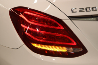 メルセデスベンツ Cクラス C200 AVG AMGﾗｲﾝ ﾚｻﾞｰｴｸｽｸﾙｰｼﾌﾞ&ﾚｰﾀﾞｰｾｰﾌﾃｨPKG　ｷｰﾚｽｺﾞｰ 黒本革 HDDﾅﾋﾞTV BT音楽 ﾊﾞｯｸｶﾒﾗ PTS LEDﾗｲﾄ 自動ﾄﾗﾝｸ ﾊﾝｽﾞﾌﾘｰA AMGｴｱﾛ&18AW ｴｱｻｽ　2年保証