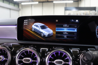 メルセデスベンツ Aクラス A180ｽﾀｲﾙ AMGﾗｲﾝ AMGﾚｻﾞｰｴｸｽｸﾙｰｼﾌﾞ&ﾅﾋﾞｹﾞｰｼｮﾝ&ﾚｰﾀﾞｰｾｰﾌﾃｨPKG　1ｵｰﾅｰ ｷｰﾚｽｺﾞｰ 赤/黒本革 ﾊﾟﾉﾗﾏSR MBUXﾅﾋﾞTV BT音楽 ﾊﾞｯｸｶﾒﾗ PTS LEDﾗｲﾄ AMGｴｱﾛ&18AW ﾀﾞｲﾅﾐｯｸｾﾚｸﾄ ﾜｲﾔﾚｽ充電 7AT　2年保証