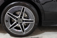 メルセデスベンツ Cクラス C220d AVG AMGﾗｲﾝ ﾚｻﾞｰｴｸｽｸﾙｰｼﾌﾞ&ﾍﾞｰｼｯｸ&ﾚｰﾀﾞｰｾｰﾌﾃｨPKG　ISG搭載 ｷｰﾚｽｺﾞｰ 黒本革 ﾊﾟﾉﾗﾏSR ﾍｯﾄﾞｱｯﾌﾟD MBUX/ARﾅﾋﾞTV ｽﾏﾎ連携 360ｶﾒﾗ PTS LEDﾗｲﾄ 自動ﾄﾗﾝｸ AMGｴｱﾛ&18AW ﾜｲﾔﾚｽ充電 9AT　2年保証