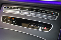 メルセデスベンツ Eクラス E200ｸｰﾍﾟ ｽﾎﾟｰﾂ ﾚｻﾞｰ&ﾚｰﾀﾞｰｾｰﾌﾃｨPKG　BSG搭載 後期 ｷｰﾚｽｺﾞｰ 黒本革 ﾊﾟﾉﾗﾏSR ﾍｯﾄﾞｱｯﾌﾟD MBUXﾅﾋﾞTV&ARﾅﾋﾞ ｽﾏﾎ連携 ﾌﾞﾙﾒｽﾀｰ 360ｶﾒﾗ PTS LEDﾗｲﾄ AMGｴｱﾛ&19AW ﾀﾞｲﾅﾐｯｸS 9AT 希少色ｾﾚﾅｲﾄｸﾞﾚｰ　2年保証