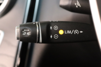 メルセデスベンツ Cクラス C180ｶﾌﾞﾘｵﾚ ｽﾎﾟｰﾂ ﾚｻﾞｰｴｸｽｸﾙｰｼﾌﾞ&ﾚｰﾀﾞｰｾｰﾌﾃｨPKG　ｷｰﾚｽｺﾞｰ 赤本革 ｴｱｽｶｰﾌ ﾍｯﾄﾞｱｯﾌﾟD HDDﾅﾋﾞTV BT音楽 ﾊﾞｯｸｶﾒﾗ PTS LEDﾗｲﾄ AMGｴｱﾛ&19AW ﾀﾞｲﾅﾐｯｸS 赤幌 9AT　2年保証