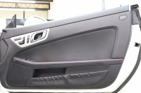 メルセデスベンツ SLKクラス SLK200 ｴｸｽｸﾙｰｼﾌﾞ AMGｽﾎﾟｰﾂ&ﾚｰﾀﾞｰｾｰﾌﾃｨPKG　中期 ｷｰﾚｽｺﾞｰ 黒本革 ｴｱｽｶｰﾌ ｶﾞﾗｽﾙｰﾌ HDDﾅﾋﾞTV BT音楽 ﾊﾞｯｸｶﾒﾗ PTS DSRC ｷｾﾉﾝ AMGｴｱﾛ&18AW ｴｱｶﾞｲﾄﾞ　2年保証