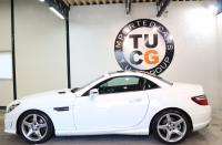 メルセデスベンツ SLKクラス SLK200 ｴｸｽｸﾙｰｼﾌﾞ AMGｽﾎﾟｰﾂ&ﾚｰﾀﾞｰｾｰﾌﾃｨPKG　中期 ｷｰﾚｽｺﾞｰ 黒本革 ｴｱｽｶｰﾌ ｶﾞﾗｽﾙｰﾌ HDDﾅﾋﾞTV BT音楽 ﾊﾞｯｸｶﾒﾗ PTS DSRC ｷｾﾉﾝ AMGｴｱﾛ&18AW ｴｱｶﾞｲﾄﾞ　2年保証