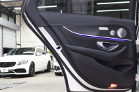 メルセデスベンツ Eクラス E220d AVG ｽﾎﾟｰﾂ ﾚｻﾞｰ&ﾚｰﾀﾞｰｾｰﾌﾃｨPKG　ｷｰﾚｽｺﾞｰ 黒本革 全席ｼｰﾄﾋｰﾀｰ HDDﾅﾋﾞTV ｽﾏﾎ連携 ﾌﾞﾙﾒｽﾀｰ 360ｶﾒﾗ PTS ｴｱﾊﾞﾗﾝｽPKG LEDﾗｲﾄ 自動ﾄﾗﾝｸ AMGｴｱﾛ&19AW ﾀﾞｲﾅﾐｯｸｾﾚｸﾄ 9AT　2年保証