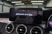 AMG Cクラス C43 4MATIC ｶﾌﾞﾘｵﾚ ﾚｰﾀﾞｰｾｰﾌﾃｨPKG　後期 ｷｰﾚｽｺﾞｰ 白本革 ｴｱｽｶｰﾌ ﾍｯﾄﾞｱｯﾌﾟD HDDﾅﾋﾞTV ｽﾏﾎ連携 ﾌﾞﾙﾒｽﾀｰ ﾊﾞｯｸｶﾒﾗ PTS LEDﾗｲﾄ AMG専用装備&ﾁｭｰﾆﾝｸﾞﾀﾞｲﾅﾐｯｸｾﾚｸﾄ 青幌 9AT　2年保証