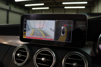 AMG Cクラス C43 4MATIC ｶﾌﾞﾘｵﾚ ﾚｰﾀﾞｰｾｰﾌﾃｨPKG　後期 ｷｰﾚｽｺﾞｰ 白本革 ｴｱｽｶｰﾌ ﾍｯﾄﾞｱｯﾌﾟD HDDﾅﾋﾞTV ｽﾏﾎ連携 ﾌﾞﾙﾒｽﾀｰ ﾊﾞｯｸｶﾒﾗ PTS LEDﾗｲﾄ AMG専用装備&ﾁｭｰﾆﾝｸﾞﾀﾞｲﾅﾐｯｸｾﾚｸﾄ 青幌 9AT　2年保証