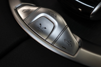 AMG Cクラス C43 4MATIC ｶﾌﾞﾘｵﾚ ﾚｰﾀﾞｰｾｰﾌﾃｨPKG　後期 ｷｰﾚｽｺﾞｰ 白本革 ｴｱｽｶｰﾌ ﾍｯﾄﾞｱｯﾌﾟD HDDﾅﾋﾞTV ｽﾏﾎ連携 ﾌﾞﾙﾒｽﾀｰ ﾊﾞｯｸｶﾒﾗ PTS LEDﾗｲﾄ AMG専用装備&ﾁｭｰﾆﾝｸﾞﾀﾞｲﾅﾐｯｸｾﾚｸﾄ 青幌 9AT　2年保証