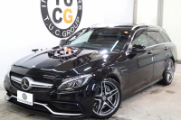 AMG Cクラス C63 ｽﾃｰｼｮﾝﾜｺﾞﾝ ﾚｰﾀﾞｰｾｰﾌﾃｨPKG　ｷｰﾚｽｺﾞｰ 黒本革 ﾊﾟﾉﾗﾏSR HDDﾅﾋﾞTV BT音楽 ﾌﾞﾙﾒｽﾀｰ ﾊﾞｯｸｶﾒﾗ PTS LEDﾗｲﾄ ﾊﾝｽﾞﾌﾘｰA AMG専用装備&ﾁｭｰﾆﾝｸﾞ ﾀﾞｲﾅﾐｯｸｾﾚｸﾄ　2年保証