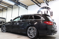 AMG Cクラス C63 ｽﾃｰｼｮﾝﾜｺﾞﾝ ﾚｰﾀﾞｰｾｰﾌﾃｨPKG　ｷｰﾚｽｺﾞｰ 黒本革 ﾊﾟﾉﾗﾏSR HDDﾅﾋﾞTV BT音楽 ﾌﾞﾙﾒｽﾀｰ ﾊﾞｯｸｶﾒﾗ PTS LEDﾗｲﾄ ﾊﾝｽﾞﾌﾘｰA AMG専用装備&ﾁｭｰﾆﾝｸﾞ ﾀﾞｲﾅﾐｯｸｾﾚｸﾄ　2年保証