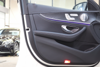 メルセデスベンツ Eクラス E200 AVG AMGﾗｲﾝ ｴｸｽｸﾙｰｼﾌﾞ&ﾚｰﾀﾞｰｾｰﾌﾃｨPKG　BSG搭載 中期 NEWｽﾃｱﾘﾝｸﾞ ｷｰﾚｽｺﾞｰ 黒本革 ﾊﾟﾉﾗﾏSR ﾍｯﾄﾞｱｯﾌﾟD HDDﾅﾋﾞTV ｽﾏﾎ連携 ﾌﾞﾙﾒｽﾀｰ 360ｶﾒﾗ PTS LEDﾗｲﾄ 自動ﾄﾗﾝｸ AMGｴｱﾛ&19AW ﾀﾞｲﾅﾐｯｸｾﾚｸﾄ 9AT　2年保証