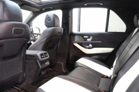 メルセデスベンツ GLE GLE400d 4MATIC ｽﾎﾟｰﾂ ﾚｰﾀﾞｰｾｰﾌﾃｨPKG　MEｺﾈｸﾄ ｷｰﾚｽｺﾞｰ 黒/白本革 ﾍﾞﾝﾁﾚｰﾀｰ ﾊﾟﾉﾗﾏSR HUD MBUXﾅﾋﾞTV BT音楽 ﾌﾞﾙﾒｽﾀｰ 360ｶﾒﾗ PTS LEDﾗｲﾄ 自動Rｹﾞｰﾄ ﾊﾝｽﾞﾌﾘｰA AMGｴｱﾛ&20AW ﾜｲﾔﾚｽ充電 9AT　2年保証