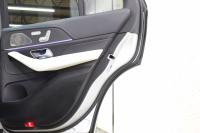 メルセデスベンツ GLE GLE400d 4MATIC ｽﾎﾟｰﾂ ﾚｰﾀﾞｰｾｰﾌﾃｨPKG　MEｺﾈｸﾄ ｷｰﾚｽｺﾞｰ 黒/白本革 ﾍﾞﾝﾁﾚｰﾀｰ ﾊﾟﾉﾗﾏSR HUD MBUXﾅﾋﾞTV BT音楽 ﾌﾞﾙﾒｽﾀｰ 360ｶﾒﾗ PTS LEDﾗｲﾄ 自動Rｹﾞｰﾄ ﾊﾝｽﾞﾌﾘｰA AMGｴｱﾛ&20AW ﾜｲﾔﾚｽ充電 9AT　2年保証