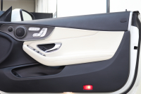 メルセデスベンツ Cクラス C180ｶﾌﾞﾘｵﾚ ｽﾎﾟｰﾂ ﾚｻﾞｰｴｸｽｸﾙｰｼﾌﾞ&ﾚｰﾀﾞｰｾｰﾌﾃｨPKG　後期最終 ｷｰﾚｽｺﾞｰ 白本革 ｴｱｽｶｰﾌ 青幌 ﾍｯﾄﾞｱｯﾌﾟD HDDﾅﾋﾞTV ｽﾏﾎ連携 ﾊﾞｯｸｶﾒﾗ PTS LEDﾗｲﾄ AMGｴｱﾛ&19AW ｴｱｻｽ 9AT　2年保証