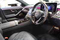 メルセデスベンツ Sクラス S500ﾛﾝｸﾞ 4MATIC AMGﾗｲﾝ&ﾚｰﾀﾞｰｾｰﾌﾃｨPKG　ISG搭載 ｷｰﾚｽｺﾞｰ 黒本革 全席Sﾋｰﾀｰ ﾍﾞﾝﾁﾚｰﾀ ﾏｯｻｰｼﾞ機能 ﾊﾟﾉﾗﾏSR ﾍｯﾄﾞｱｯﾌﾟD MBUX/ARﾅﾋﾞ TV ｽﾏﾎ連携 360ｶﾒﾗ PTS DIGITALﾗｲﾄ 自動ﾄﾗﾝｸ AMGｴｱﾛ&20AW ﾜｲﾔﾚｽ充電 ｴｱｻｽ 9AT Rｱｸｽﾙｽﾃｱ　2年保証