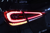 メルセデスベンツ Aクラス A180ｽﾀｲﾙ AMGﾗｲﾝ AMGﾚｻﾞｰｴｸｽｸﾙｰｼﾌﾞ&ｱﾄﾞﾊﾞﾝｽﾄﾞ&ﾅﾋﾞｹﾞｰｼｮﾝ&ﾚｰﾀﾞｰｾｰﾌﾃｨPKG　ｷｰﾚｽｺﾞｰ 赤/黒本革 ﾍｯﾄﾞｱｯﾌﾟD MBUXﾅﾋﾞTV BT音楽 ｱﾄﾞﾊﾞﾝｽﾄﾞｻｳﾝﾄﾞ 360ｶﾒﾗ PTS LEDﾗｲﾄ AMGｴｱﾛ&18AW ﾜｲﾔﾚｽ充電　2年保証