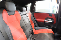 メルセデスベンツ Bクラス B180 AMGﾗｲﾝ AMGﾚｻﾞｰｴｸｽｸﾙｰｼﾌﾞ&ｱﾄﾞﾊﾞﾝｽﾄﾞ&ﾅﾋﾞｹﾞｰｼｮﾝ&ﾚｰﾀﾞｰｾｰﾌﾃｨPKG　ｷｰﾚｽｺﾞｰ 赤/黒本革 ﾊﾟﾉﾗﾏSR ﾍｯﾄﾞｱｯﾌﾟD MBUXﾅﾋﾞTV BT音楽 360ｶﾒﾗ PTS LEDﾗｲﾄ 自動Rｹﾞｰﾄ ﾊﾝｽﾞﾌﾘｰA AMGｴｱﾛ&18AW ﾜｲﾔﾚｽ充電 7AT　2年保証