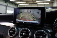 メルセデスベンツ Cクラス C200 AVG AMGﾗｲﾝ ﾚｻﾞｰｴｸｽｸﾙｰｼﾌﾞ&ﾚｰﾀﾞｰｾｰﾌﾃｨPKG　1ｵｰﾅｰ ｷｰﾚｽｺﾞｰ 赤本革 ﾍｯﾄﾞｱｯﾌﾟD HDDﾅﾋﾞTV BT音楽 ﾊﾞｯｸｶﾒﾗ PTS LEDﾗｲﾄ ﾊﾝｽﾞﾌﾘｰA AMGｴｱﾛ&18AW ﾀﾞｲﾅﾐｯｸS ｴｱｻｽ　2年保証