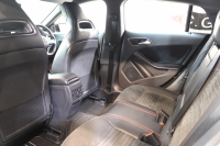 メルセデスベンツ CLAクラス CLA180 ｼｭｰﾃｨﾝｸﾞﾌﾞﾚｰｸ ｽﾎﾟｰﾂ ﾍﾞｰｼｯｸ&ﾚｰﾀﾞｰｾｰﾌﾃｨPKG　中期 ｷｰﾚｽｺﾞｰ ﾚｻﾞｰDINAMICAｼｰﾄ HDDﾅﾋﾞTV BT音楽 ﾊﾞｯｸｶﾒﾗ PTS DSRC ｷｾﾉﾝ AMGｴｱﾛ&18AW ﾀﾞｲﾅﾐｯｸｾﾚｸﾄ 純正ﾄﾞﾗﾚｺ 希少色ﾉｰｻﾞﾝﾗｲﾂﾌﾞﾗｯｸ　2年保証