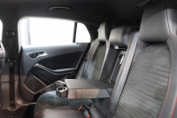 メルセデスベンツ CLAクラス CLA180 ｼｭｰﾃｨﾝｸﾞﾌﾞﾚｰｸ ｽﾎﾟｰﾂ ﾍﾞｰｼｯｸ&ﾚｰﾀﾞｰｾｰﾌﾃｨPKG　中期 ｷｰﾚｽｺﾞｰ ﾚｻﾞｰDINAMICAｼｰﾄ HDDﾅﾋﾞTV BT音楽 ﾊﾞｯｸｶﾒﾗ PTS DSRC ｷｾﾉﾝ AMGｴｱﾛ&18AW ﾀﾞｲﾅﾐｯｸｾﾚｸﾄ 純正ﾄﾞﾗﾚｺ 希少色ﾉｰｻﾞﾝﾗｲﾂﾌﾞﾗｯｸ　2年保証