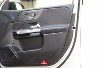 メルセデスベンツ GLB GLB250 4MATIC ｽﾎﾟｰﾂ ﾅｲﾄ&ﾅﾋﾞｹﾞｰｼｮﾝ&ﾚｰﾀﾞｰｾｰﾌﾃｨPKG　ｷｰﾚｽｺﾞｰ 黒本革 MBUXﾅﾋﾞTV BT音楽 ｱﾄﾞﾊﾞﾝｽﾄﾞｻｳﾝﾄﾞ 360ｶﾒﾗ PTS LEDﾗｲﾄ ﾊﾝｽﾞﾌﾘｰA AMGｴｱﾛ&20AW 8AT　2年保証