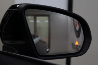 メルセデスベンツ Cクラス C180ｶﾌﾞﾘｵﾚ ｽﾎﾟｰﾂ ﾚｻﾞｰｴｸｽｸﾙｰｼﾌﾞ&ﾚｰﾀﾞｰｾｰﾌﾃｨPKG　後期 1ｵｰﾅｰ ｷｰﾚｽｺﾞｰ 赤本革 ｴｱｽｶｰﾌ ﾍｯﾄﾞｱｯﾌﾟD HDDﾅﾋﾞTV ｽﾏﾎ連携 ﾊﾞｯｸｶﾒﾗ PTS LEDﾗｲﾄ 赤幌 ﾀﾞｲﾅﾐｯｸS ｴｱｻｽ 9AT　2年保証