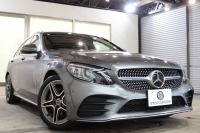 メルセデスベンツ Cクラス C220dｽﾃｰｼｮﾝﾜｺﾞﾝ AVG AMGﾗｲﾝ ﾚｻﾞｰｴｸｽｸﾙｰｼﾌﾞ&ﾚｰﾀﾞｰｾｰﾌﾃｨPKG　後期 MEｺﾈｸﾄ ｷｰﾚｽｺﾞｰ 黒本革 ﾍｯﾄﾞｱｯﾌﾟD HDDﾅﾋﾞTV ｽﾏﾎ連携 ﾊﾞｯｸｶﾒﾗ PTS LEDﾗｲﾄ ﾊﾝｽﾞﾌﾘｰA AMGｴｱﾛ&18AW ｴｱｻｽ 9AT 希少色ｾﾚﾅｲﾄｸﾞﾚｰM　2年保証