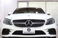 メルセデスベンツ Cクラス C200 AVG AMGﾗｲﾝ ﾚｻﾞｰｴｸｽｸﾙｰｼﾌﾞ&ﾚｰﾀﾞｰｾｰﾌﾃｨPKG　BSG搭載 後期 ｷｰﾚｽｺﾞｰ 黒本革 ﾍｯﾄﾞｱｯﾌﾟD HDDﾅﾋﾞTV ｽﾏﾎ連携 ﾌﾞﾙﾒｽﾀｰ ﾊﾞｯｸｶﾒﾗ PTS LEDﾗｲﾄ ﾊﾝｽﾞﾌﾘｰA AMGｴｱﾛ&18AW ｴｱｻｽ 9AT　2年保証