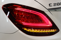 メルセデスベンツ Cクラス C200 AVG AMGﾗｲﾝ ﾚｻﾞｰｴｸｽｸﾙｰｼﾌﾞ&ﾚｰﾀﾞｰｾｰﾌﾃｨPKG　BSG搭載 後期 ｷｰﾚｽｺﾞｰ 黒本革 ﾍｯﾄﾞｱｯﾌﾟD HDDﾅﾋﾞTV ｽﾏﾎ連携 ﾌﾞﾙﾒｽﾀｰ ﾊﾞｯｸｶﾒﾗ PTS LEDﾗｲﾄ ﾊﾝｽﾞﾌﾘｰA AMGｴｱﾛ&18AW ｴｱｻｽ 9AT　2年保証