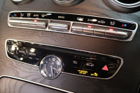 メルセデスベンツ Cクラス C250 ｽﾎﾟｰﾂ ﾚｻﾞｰｴｸｽｸﾙｰｼﾌﾞ&ﾚｰﾀﾞｰｾｰﾌﾃｨPKG ｷｰﾚｽｺﾞｰ 黒本革 HUD HDDﾅﾋﾞTV ﾌﾞﾙﾒｽﾀ BT音楽 ﾊﾞｯｸｶﾒﾗ PTS LEDﾗｲﾄ 自動ﾄﾗﾝｸ ｴｱﾊﾞﾗﾝｽPKG AMGｴｱﾛ&18AW ｴｱｻｽ　2年保証