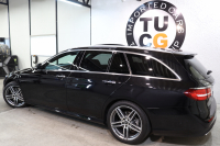 メルセデスベンツ Eクラス E300ｽﾃｰｼｮﾝﾜｺﾞﾝ AVG ｽﾎﾟｰﾂ ｴｸｽｸﾙｰｼﾌﾞ&ﾚｰﾀﾞｰｾｰﾌﾃｨPKG　中期 NEWｽﾃｱﾘﾝｸﾞ ｷｰﾚｽｺﾞｰ 黒本革 ﾊﾟﾉﾗﾏSR ﾍｯﾄﾞｱｯﾌﾟD HDDﾅﾋﾞTV ｽﾏﾎ連携 ﾌﾞﾙﾒｽﾀｰ 360ｶﾒﾗ PTS LEDﾗｲﾄ ﾊﾝｽﾞﾌﾘｰA AMGｴｱﾛ&19AW ﾀﾞｲﾅﾐｯｸS 9AT　2年保証