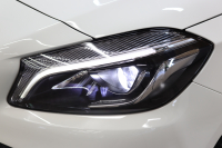 メルセデスベンツ Aクラス A180ｽﾎﾟｰﾂ ﾚｰﾀﾞｰｾｰﾌﾃｨPKG　後期 ｷｰﾚｽｺﾞｰ ﾌﾞﾗｯｸﾚｻﾞｰDINAMICAｼｰﾄ ｼｰﾄﾋｰﾀｰ HDDﾅﾋﾞTV BT音楽 ﾊﾞｯｸｶﾒﾗ PTS LEDﾗｲﾄ AMGｴｱﾛ&18AW ﾀﾞｲﾅﾐｯｸS ｽﾎﾟｰﾂｻｽﾍﾟﾝｼｮﾝ 7AT　2年保証