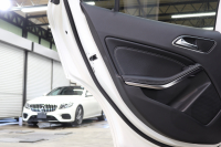 メルセデスベンツ GLA GLA220 4MATIC ﾚｰﾀﾞｰｾｰﾌﾃｨPKG　後期 ｷｰﾚｽｺﾞｰ 黒革 ｼｰﾄﾋｰﾀｰ HDDﾅﾋﾞTV ｽﾏﾎ連携 BT音楽 ﾊﾞｯｸｶﾒﾗ PTS LEDｰHﾗｲﾄ ﾌｫｸﾞﾗﾝﾌﾟ ﾊﾝｽﾞﾌﾘｰA ﾀﾞｲﾅﾐｯｸS 7AT　2年保証