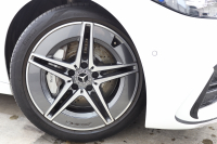 メルセデスベンツ Cクラス C200ｽﾃｰｼｮﾝﾜｺﾞﾝ AVG AMGﾗｲﾝ ﾚｻﾞｰｴｸｽｸﾙｰｼﾌﾞ&ﾍﾞｰｼｯｸ&ﾚｰﾀﾞｰｾｰﾌﾃｨPKG　ISG搭載 ｷｰﾚｽｺﾞｰ 茶/黒本革 ﾊﾟﾉﾗﾏSR ﾍｯﾄﾞｱｯﾌﾟD MBUXﾅﾋﾞTV ｽﾏﾎ連携 360ｶﾒﾗ PTS LEDﾗｲﾄ 自動Rｹﾞｰﾄ AMGｴｱﾛ&18AW ﾜｲﾔﾚｽ充電 9AT　2年保証