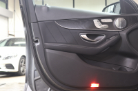 メルセデスベンツ Cクラス C200 AVG AMGﾗｲﾝ ﾚｻﾞｰｴｸｽｸﾙｰｼﾌﾞ&ﾚｰﾀﾞｰｾｰﾌﾃｨPKG　BSG搭載 後期 ｷｰﾚｽｺﾞｰ 黒本革 ﾍｯﾄﾞｱｯﾌﾟD HDDﾅﾋﾞTV ｽﾏﾎ連携 ﾌﾞﾙﾒｽﾀｰ ﾊﾞｯｸｶﾒﾗ PTS LEDﾗｲﾄ ﾊﾝｽﾞﾌﾘｰA AMGｴｱﾛ&18AW ﾀﾞｲﾅﾐｯｸS ｴｱｻｽ 9AT　2年保証