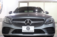 メルセデスベンツ Cクラス C200 AVG AMGﾗｲﾝ ﾚｻﾞｰｴｸｽｸﾙｰｼﾌﾞ&ﾚｰﾀﾞｰｾｰﾌﾃｨPKG　BSG搭載 後期 ｷｰﾚｽｺﾞｰ 黒本革 ﾍｯﾄﾞｱｯﾌﾟD HDDﾅﾋﾞTV ｽﾏﾎ連携 ﾌﾞﾙﾒｽﾀｰ ﾊﾞｯｸｶﾒﾗ PTS LEDﾗｲﾄ ﾊﾝｽﾞﾌﾘｰA AMGｴｱﾛ&18AW ﾀﾞｲﾅﾐｯｸS ｴｱｻｽ 9AT　2年保証