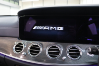 AMG Eクラス E53 4MATIC+ ｴｸｽｸﾙｰｼﾌﾞ&ﾚｰﾀﾞｰｾｰﾌﾃｨPKG　ISG搭載 後期 ｷｰﾚｽｺﾞｰ 黒本革 ﾍﾞﾝﾁﾚｰﾀｰ ﾊﾟﾉﾗﾏSR ﾍｯﾄﾞｱｯﾌﾟD MBUXﾅﾋﾞTV ｽﾏﾎ連携 ﾌﾞﾙﾒｽﾀｰ 360ｶﾒﾗ PTS LEDﾗｲﾄ 自動ﾄﾗﾝｸ AMG専用装備&ﾁｭｰﾆﾝｸﾞ ｸﾛｰｼﾞﾝｸﾞS 9AT　2年保証