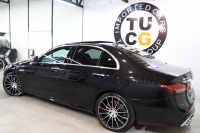 AMG Eクラス E53 4MATIC+ ｴｸｽｸﾙｰｼﾌﾞ&ﾚｰﾀﾞｰｾｰﾌﾃｨPKG　ISG搭載 後期 ｷｰﾚｽｺﾞｰ 黒本革 ﾍﾞﾝﾁﾚｰﾀｰ ﾊﾟﾉﾗﾏSR ﾍｯﾄﾞｱｯﾌﾟD MBUXﾅﾋﾞTV ｽﾏﾎ連携 ﾌﾞﾙﾒｽﾀｰ 360ｶﾒﾗ PTS LEDﾗｲﾄ 自動ﾄﾗﾝｸ AMG専用装備&ﾁｭｰﾆﾝｸﾞ ｸﾛｰｼﾞﾝｸﾞS 9AT　2年保証