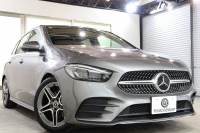 メルセデスベンツ Bクラス B200d AMGﾗｲﾝ AMGﾚｻﾞｰｴｸｽｸﾙｰｼﾌﾞ&ｱﾄﾞﾊﾞﾝｽﾄﾞ&ﾅﾋﾞｹﾞｰｼｮﾝ&ﾚｰﾀﾞｰｾｰﾌﾃｨPKG　1ｵｰﾅｰ ｷｰﾚｽｺﾞｰ 赤/黒本革 ﾊﾟﾉﾗﾏSR HUD MBUXﾅﾋﾞTV BT音楽 360ｶﾒﾗ PTS LEDﾗｲﾄ 自動Rｹﾞｰﾄ AMGｴｱﾛ&18AW ﾜｲﾔﾚｽ充電 8AT 希少色ﾏｳﾝﾃﾝｸﾞﾚｰ　2年保証