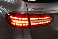 AMG Eクラス E53ｽﾃｰｼｮﾝﾜｺﾞﾝ 4MATIC+ ｴｸｽｸﾙｰｼﾌﾞ&ﾚｰﾀﾞｰｾｰﾌﾃｨPKG　ISG搭載 後期 ｷｰﾚｽｺﾞｰ 黒本革 ﾍﾞﾝﾁﾚｰﾀｰ ﾊﾟﾉﾗﾏSR HUD MBUXﾅﾋﾞTV&ｷｬﾝｾﾗｰ ｽﾏﾎ連携 ﾌﾞﾙﾒｽﾀｰ 360ｶﾒﾗ LEDﾗｲﾄ 自動Rｹﾞｰﾄ AMG専用装備&ﾁｭｰﾆﾝｸﾞ 9AT 希少色ｾﾚﾅｲﾄｸﾞﾚｰ　2年保証