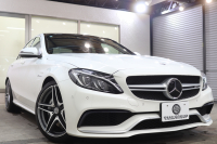 AMG Cクラス C63 ｴｸｽｸﾙｰｼﾌﾞ&ﾚｰﾀﾞｰｾｰﾌﾃｨPKG　ｷｰﾚｽｺﾞｰ 黒本革 ﾊﾟﾉﾗﾏSR HDDﾅﾋﾞTV BT音楽 ﾌﾞﾙﾒｽﾀｰ ﾊﾞｯｸｶﾒﾗ PTS LEDﾗｲﾄ ﾊﾝｽﾞﾌﾘｰA AMG専用装備&ﾁｭｰﾆﾝｸﾞﾀﾞｲﾅﾐｯｸｾﾚｸﾄ　2年保証