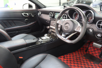 AMG SLC SLC43 AMGﾅｲﾄ&ﾚｰﾀﾞｰｾｰﾌﾃｨPKG　ｷｰﾚｽｺﾞｰ 黒本革 ﾏｼﾞｯｸｽｶｲR HDDﾅﾋﾞTV ｽﾏﾎ連携 harman/kardon ﾊﾞｯｸｶﾒﾗ PTS LEDﾗｲﾄ AMG専用装備&ﾁｭｰﾆﾝｸﾞ 9AT　2年保証